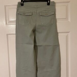 Brand new chicos wide leg pull on crop jeans